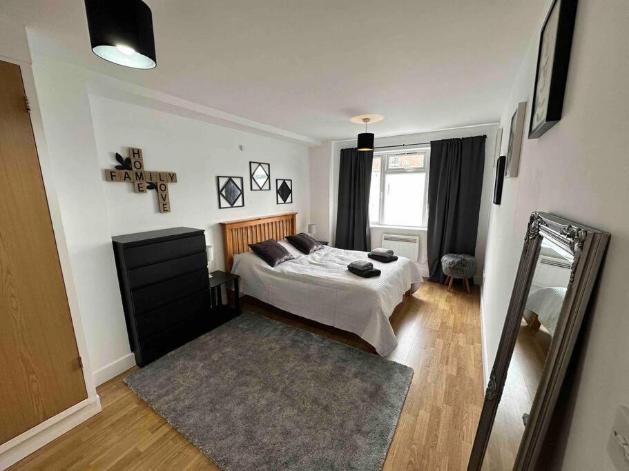Bright And Cosy 1 Bed Flat Next To Tower Bridge Apartment Лондон Екстериор снимка